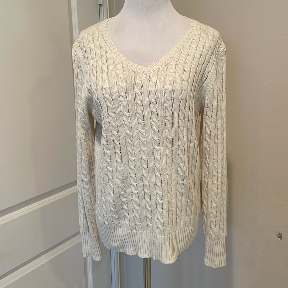 Cream Cable Knit Sweater M